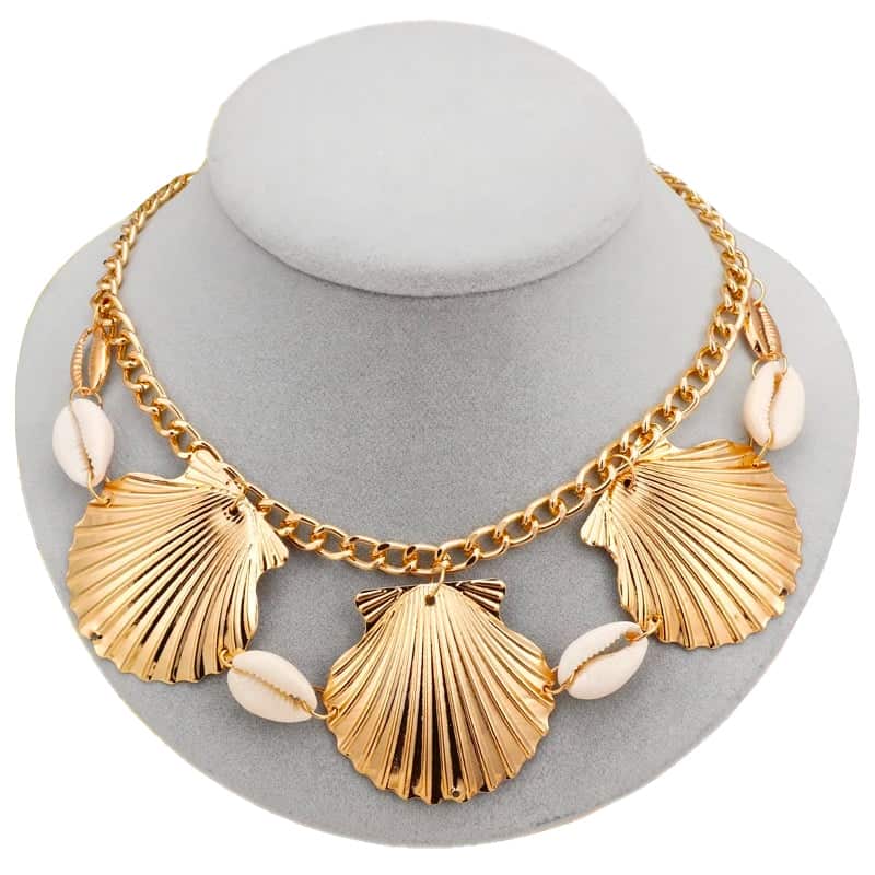 Shell Necklace White Cowrie And St. Jacques Necklace