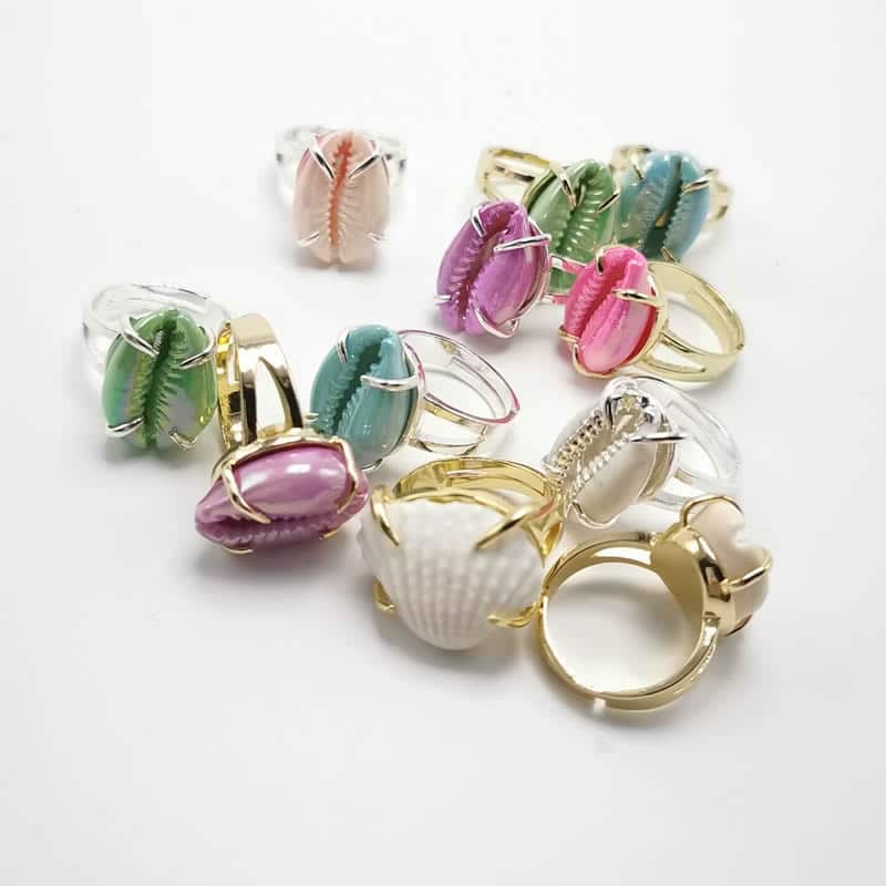 Shell Ring Gold Signet Ring